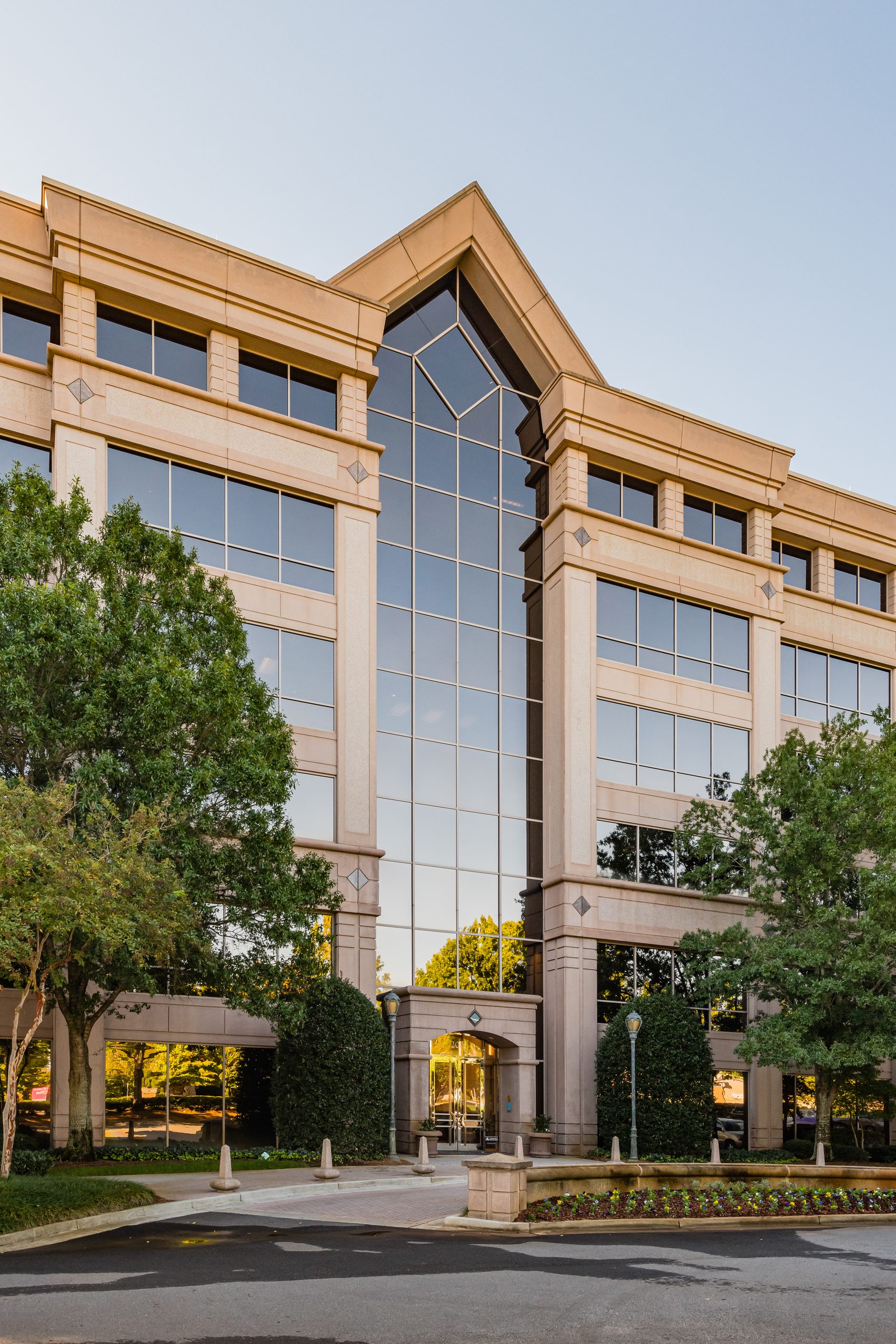 Mansell Overlook 200 office building exterior